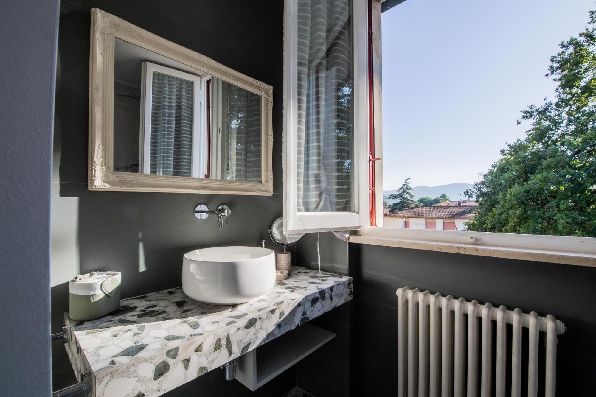 Domus Umberto - Guest House Arezzo Exterior photo